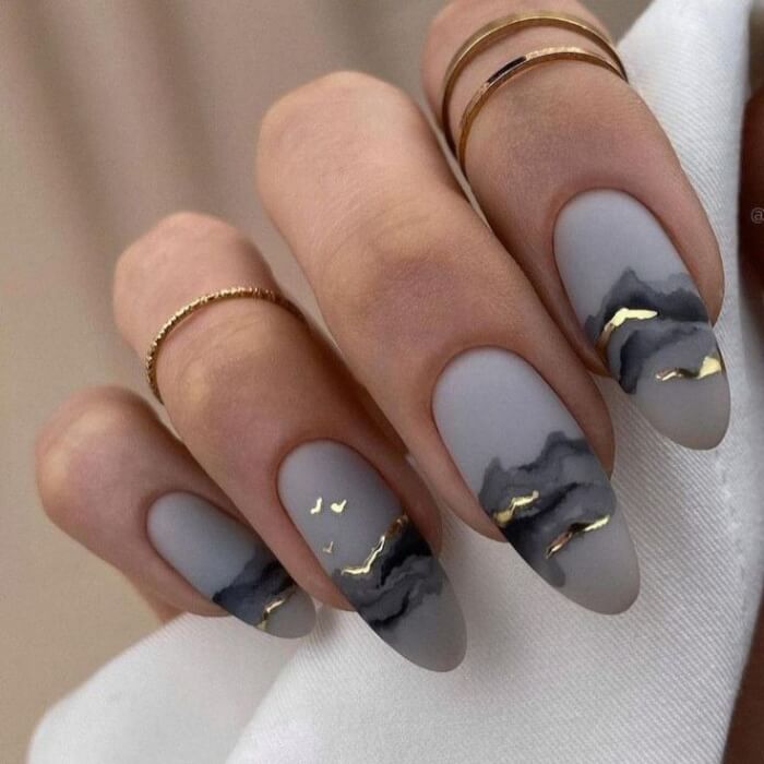 30+ Stunning Nail Designs In Gray To Be Your Go-To Neutral - 257